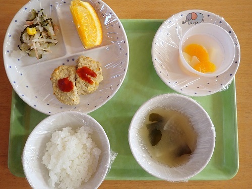 給食