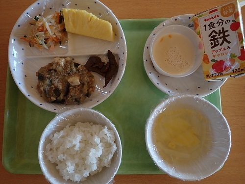 給食