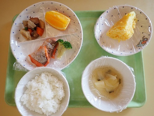給食
