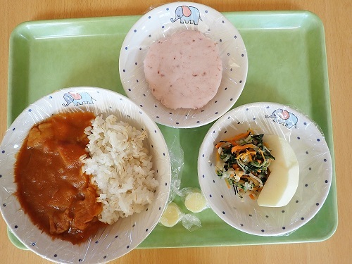 給食