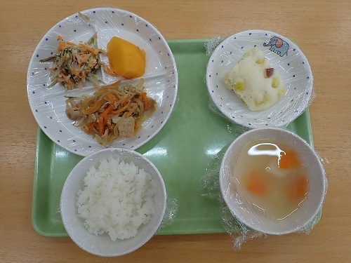 給食