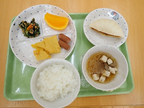 給食