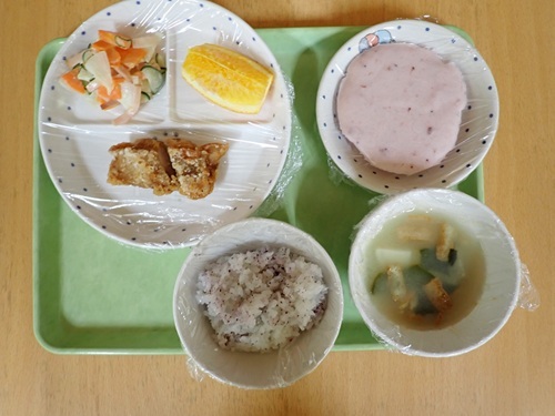 給食